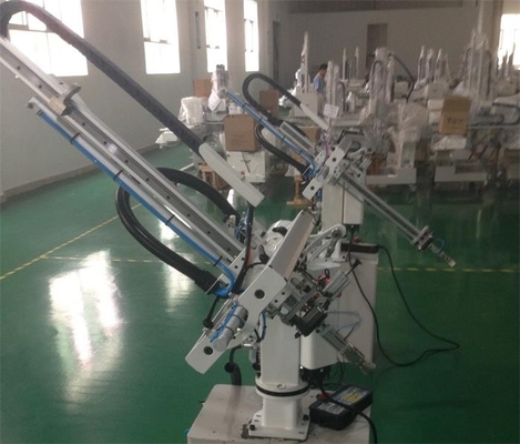 Μικρά ρομπότ βραχιόνων ταλάντευσης πιστοποιητικών CE για τη μηχανή σχήματος εγχύσεων 50~180T